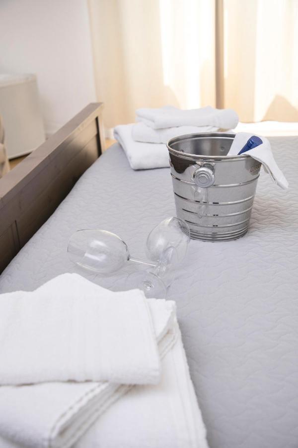 B&B Barone Sieri Pepoli ตราปานี ภายนอก รูปภาพ