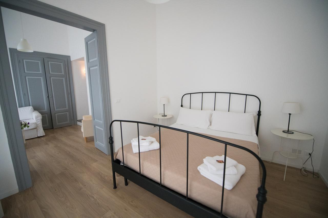 B&B Barone Sieri Pepoli ตราปานี ภายนอก รูปภาพ